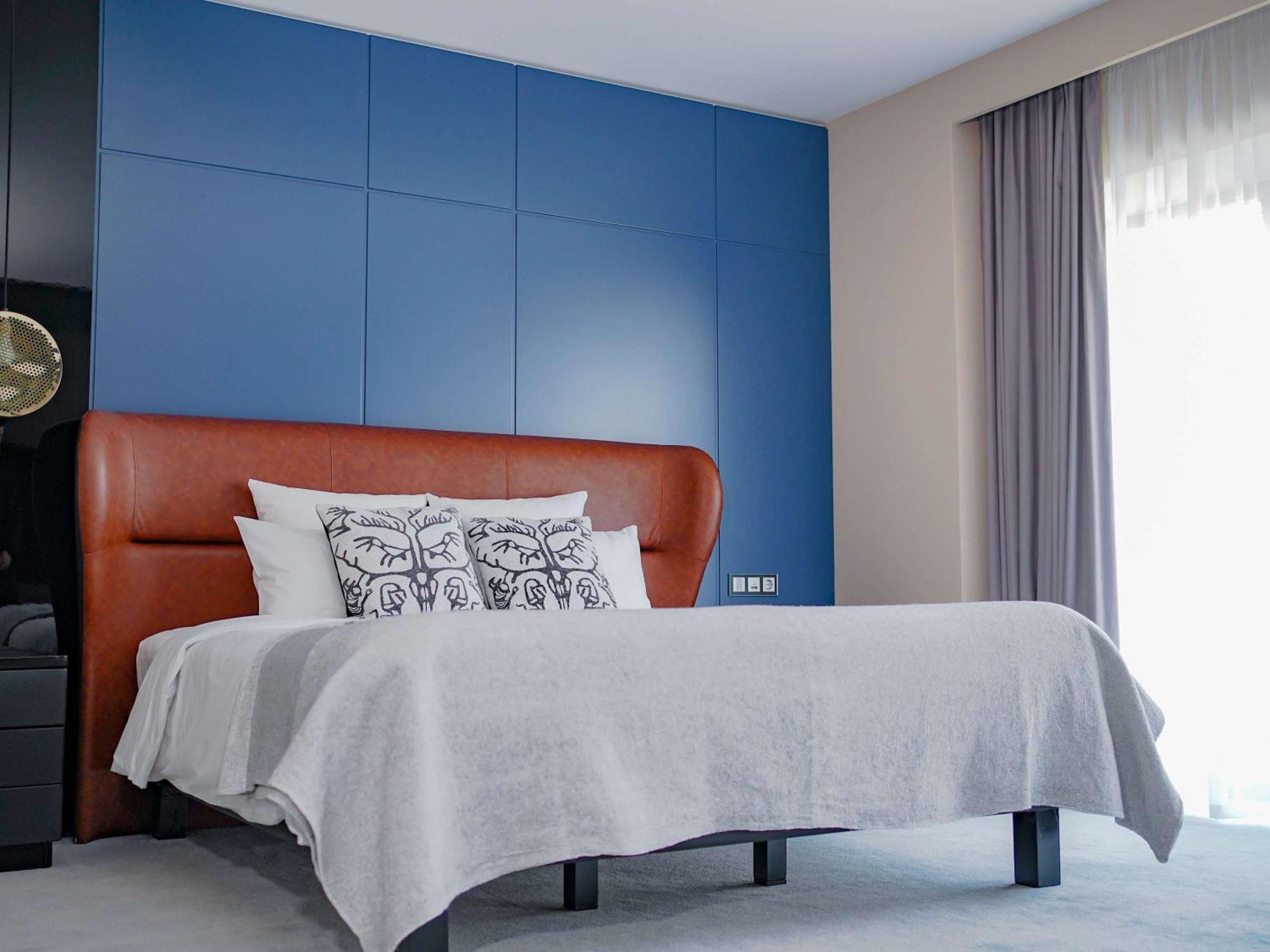 Novotel Bishkek City Center Экстерьер фото